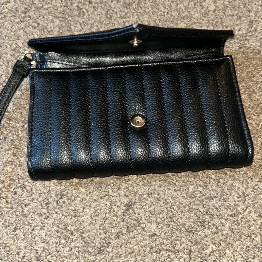 Victoria's Secret Quilted Black Wristlet - Picture 3 of 7